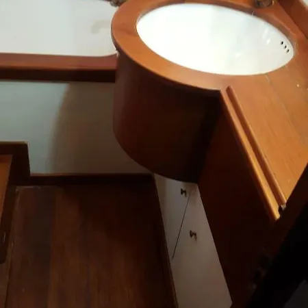 Motorsailer Ambersea סנרמו